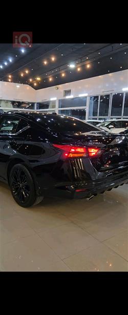 نيسان ألتيما